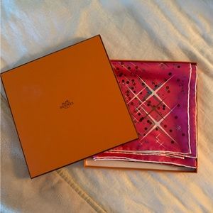 Hermès Kelly Silk Scarf